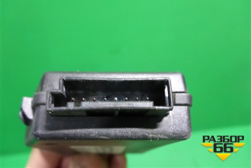 Блок электронный (под обшивку потолка) (7L6919879) для Volkswagen Touareg c 2002-2010г (Туарег)