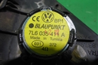 Накладка двери передней правой уголок (7L6837994) для Volkswagen Touareg c 2002-2010г (Туарег)