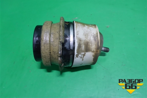 Опора двигателя (7L6199131A) для Volkswagen Touareg c 2002-2010г (Туарег)