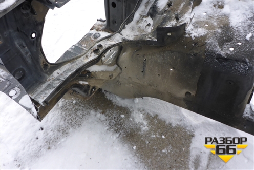 Лонжерон передний левый для Volkswagen Touareg c 2002-2010г (Туарег)