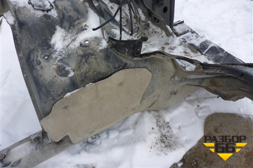 Лонжерон передний правый для Volkswagen Touareg c 2002-2010г (Туарег)