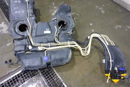 Бак топливный (7L0201085) для Volkswagen Touareg c 2002-2010г (Туарег)