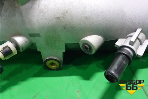 Коллектор впускной (3.2л BAA-VR6) (022133203J) для Volkswagen Touareg c 2002-2010г (Туарег)