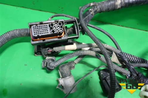 Проводка подкапотная (на двигатель 3.2л BAA-VR6 АКПП) (022971610F) для Volkswagen Touareg c 2002-2010г (Туарег)