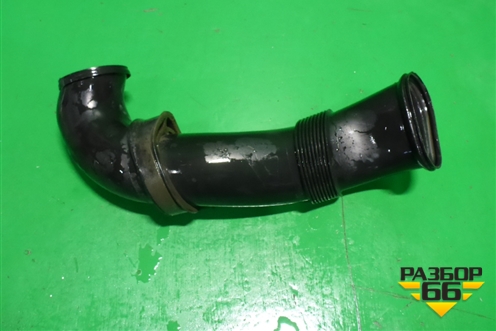 Патрубок воздуховода (3.2л BAA-VR6 АКПП) (7L6129752A) для Volkswagen Touareg c 2002-2010г (Туарег)
