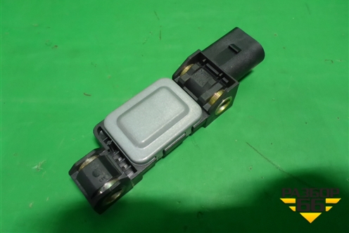 Датчик AIR BAG (4B0959643С) для Volkswagen Touareg c 2002-2010г (Туарег)