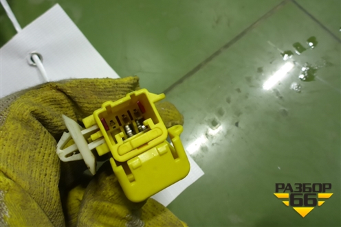 Подушка безопасности боковая шторка правая (7L6880742C) для Volkswagen Touareg c 2002-2010г (Туарег)