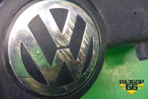 Накладка декоративная на двигатель (задняя) (022103925AJ) для Volkswagen Touareg c 2002-2010г (Туарег)