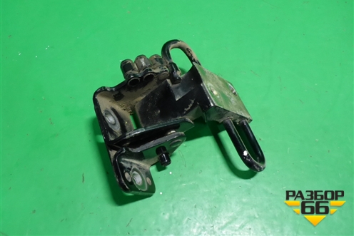 Петля двери передней правой нижняя (7L0831412) для Volkswagen Touareg c 2002-2010г (Туарег)