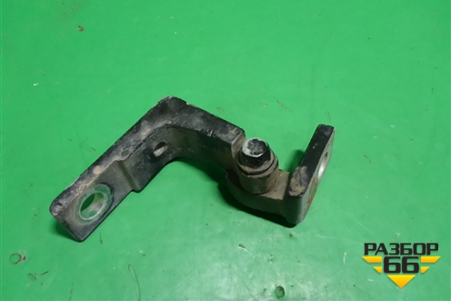 Петля двери передней правой верхняя (7L0831402A) для Volkswagen Touareg c 2002-2010г (Туарег)