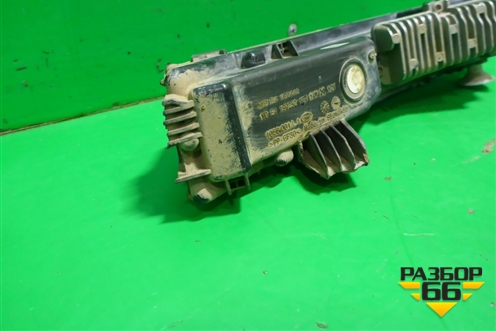 Фара противотуманная левая (LED тёмный отражатель) (JPLA15201AC) для Jaguar F-Pace с 2016г