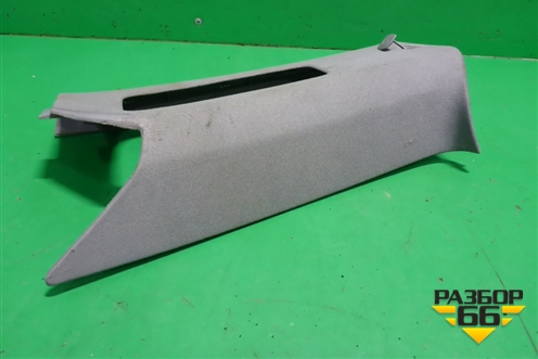 Обшивка стойки задняя верхняя правая (передняя часть) (7L6867242) для Volkswagen Touareg c 2002-2010г (Туарег)