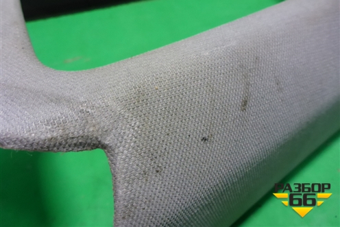 Обшивка стойки задняя верхняя правая (передняя часть) (7L6867242) для Volkswagen Touareg c 2002-2010г (Туарег)