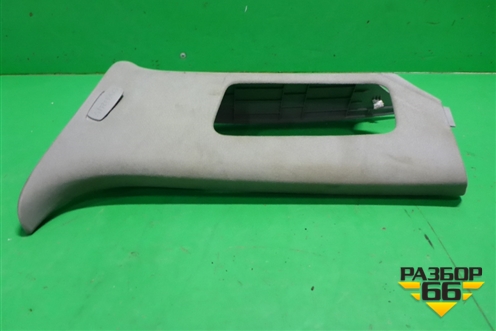 Обшивка стойки задняя верхняя правая (передняя часть) (7L6867242) для Volkswagen Touareg c 2002-2010г (Туарег)
