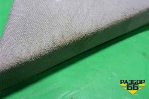 Обшивка стойки задняя верхняя правая (задняя часть) (7L6867246) для Volkswagen Touareg c 2002-2010г (Туарег)