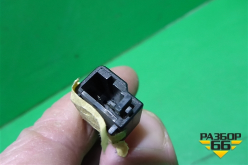 Козырёк солнцезащитный правый (7L6857552A) для Volkswagen Touareg c 2002-2010г (Туарег)