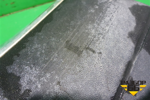 Накладка переднего крыла левого (7L6854959A) для Volkswagen Touareg c 2002-2010г (Туарег)