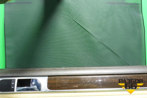 Обшивка двери задней правой под электрику (7L6867212) для Volkswagen Touareg c 2002-2010г (Туарег)