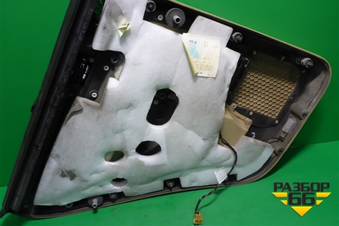 Обшивка двери задней правой под электрику (7L6867212) для Volkswagen Touareg c 2002-2010г (Туарег)