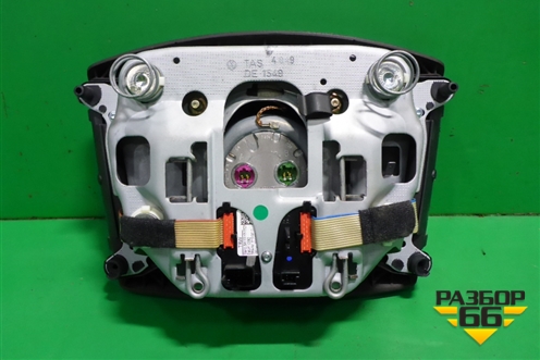 Подушка безопасности в рулевое колесо (коричневая кожа) (7L6880201) для Volkswagen Touareg c 2002-2010г (Туарег)