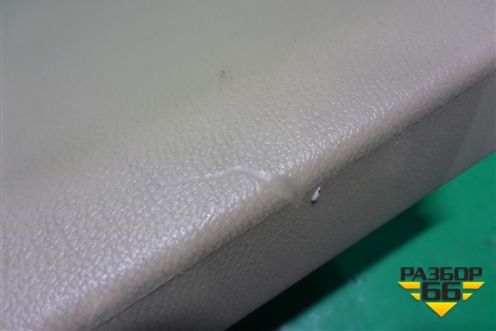 Обшивка стойки центральная левая (7L6867239) для Volkswagen Touareg c 2002-2010г (Туарег)