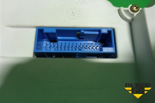 Щиток приборов АКПП (милях) (7L6920871H) для Volkswagen Touareg c 2002-2010г (Туарег)