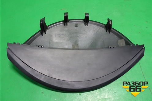 Накладка на щиток приборов (7L6858291) для Volkswagen Touareg c 2002-2010г (Туарег)