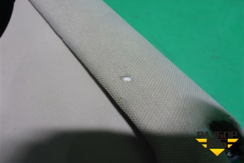 Обшивка стойки задняя верхняя правая (передняя часть) (7L6867242) для Volkswagen Touareg c 2002-2010г (Туарег)