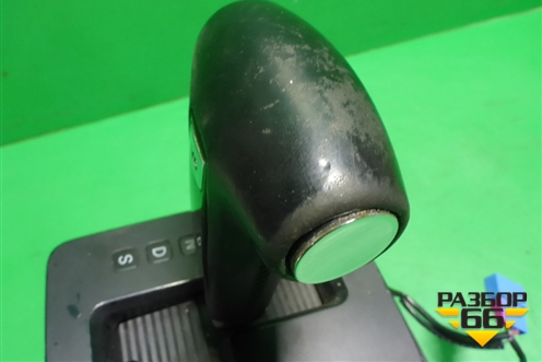 Кулиса КПП АКПП (7L6713203A) для Volkswagen Touareg c 2002-2010г (Туарег)