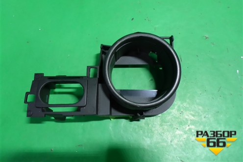 Кронштейн (модуля управлением света фар) (7L6858503T) для Volkswagen Touareg c 2002-2010г (Туарег)