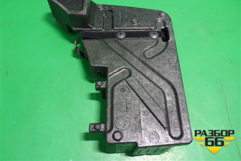 Ящик инструментальный в багажник (7L0012112) для Volkswagen Touareg c 2002-2010г (Туарег)