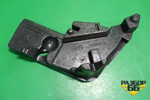 Ящик инструментальный в багажник (правый) (7L0012113) для Volkswagen Touareg c 2002-2010г (Туарег)