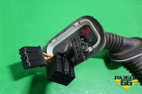 Проводка двери передней левой (7L6971120E) для Volkswagen Touareg c 2002-2010г (Туарег)