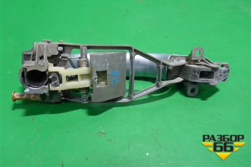 Ручка наружная двери задней правой (7L0839886) для Volkswagen Touareg c 2002-2010г (Туарег)