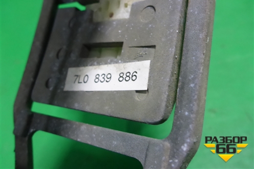 Ручка наружная двери задней правой (7L0839886) для Volkswagen Touareg c 2002-2010г (Туарег)