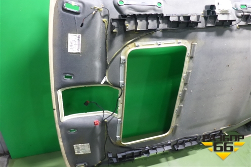 Обшивка потолка (под люк) (7L685606) для Volkswagen Touareg c 2002-2010г (Туарег)