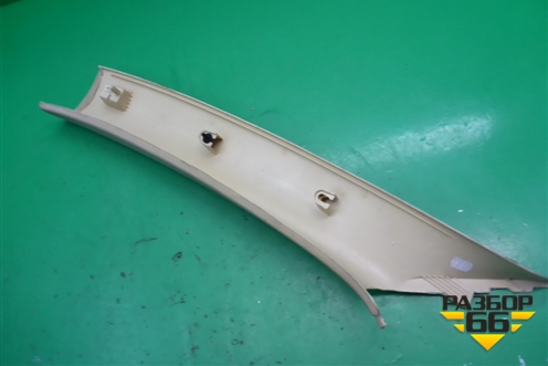 Обшивка стойки лобового стекла правая (7L5867234) для Volkswagen Touareg c 2002-2010г (Туарег)