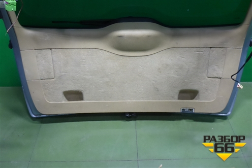 Дверь багажника со стеклом для Volkswagen Touareg c 2002-2010г (Туарег)