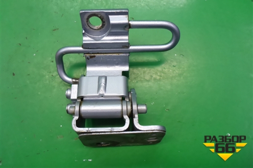 Петля двери задней левой нижняя (7L0833411) для Volkswagen Touareg c 2002-2010г (Туарег)