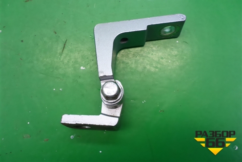 Петля двери передней левой верхняя для Volkswagen Touareg c 2002-2010г (Туарег)