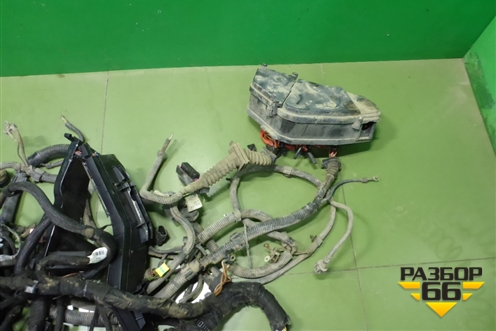 Проводка подкапотная+салон для Volkswagen Touareg c 2002-2010г (Туарег)