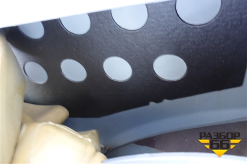 Крыло заднее левое для Volkswagen Touareg c 2002-2010г (Туарег)