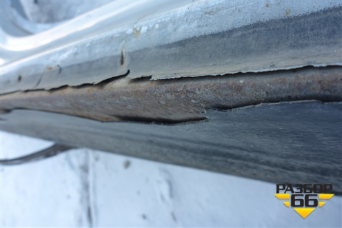 Порог со стойкой правый для Volkswagen Touareg c 2002-2010г (Туарег)