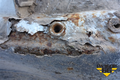 Лонжерон передний правый для Volkswagen Touareg c 2002-2010г (Туарег)