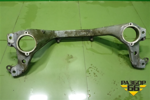 Балка передняя поперечная (крепления опор двигателя) (7L0199207) для Volkswagen Touareg c 2002-2010г (Туарег)