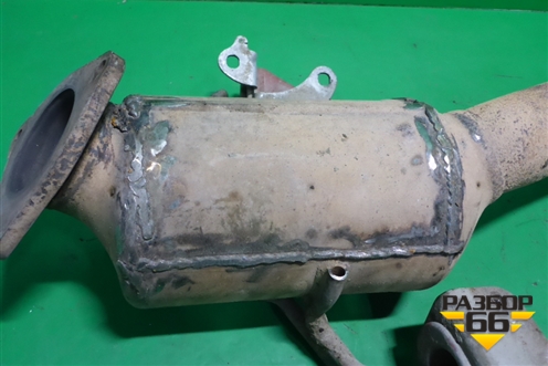 Глушитель средняя часть для Volkswagen Touareg c 2002-2010г (Туарег)