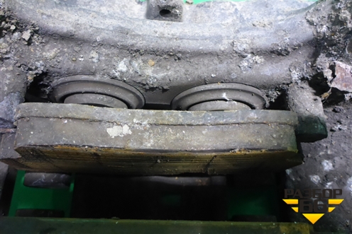 Суппорт задний левый (4х поршневой) (7L6615425) для Volkswagen Touareg c 2002-2010г (Туарег)