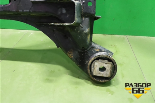 Подрамник передний АКПП (7L0400025) для Volkswagen Touareg c 2002-2010г (Туарег)