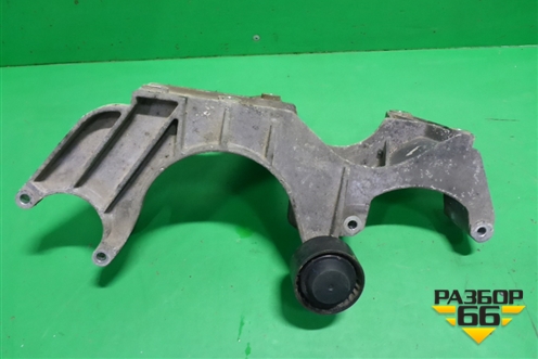 Кронштейн генератора (и компрессора кондиционера 3.2л BAA-VR6) (022260087F) для Volkswagen Touareg c 2002-2010г (Туарег)