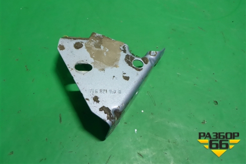 Кронштейн (крепления правого крыла) (7L6821152B) для Volkswagen Touareg c 2002-2010г (Туарег)